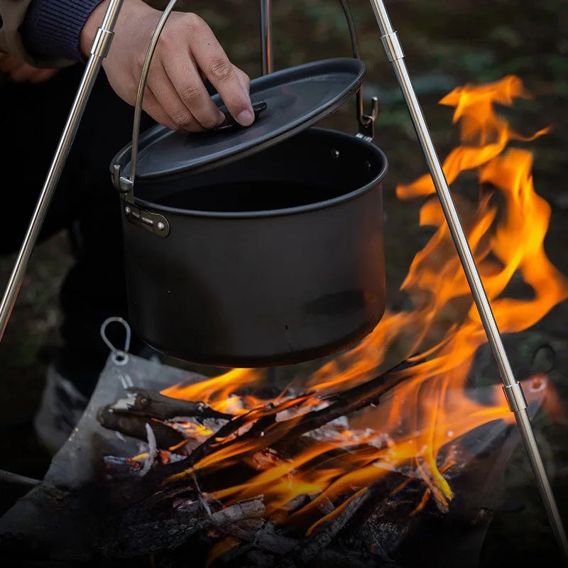 Hopfällbar eldstad i rostfritt stål – perfekt för utflykter