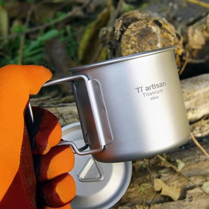 Campingmugg i titan – Kopp för te & kaffe utomhus