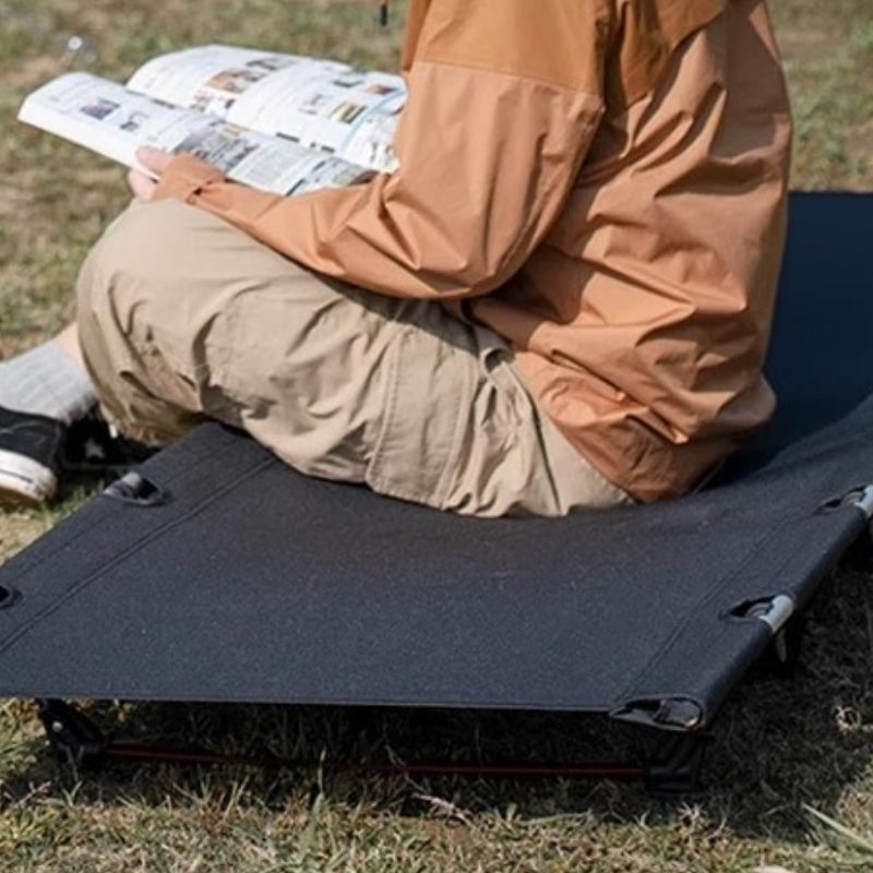 Hopfällbar campingsäng i aluminium