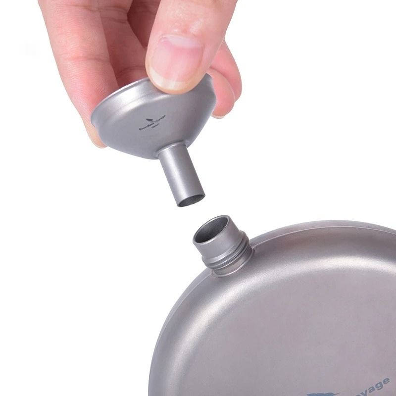 Titanium fickplunta 150 ml med kopp