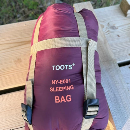 Ultralätt sovsäck - kompakt och varm för backpacking och äventyr