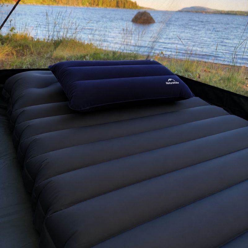 Uppblåsbar campingkudde – ultralätt & kompakt